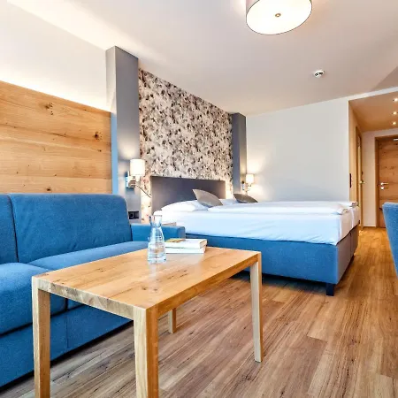 Stadthotel Eggerbräu 3*