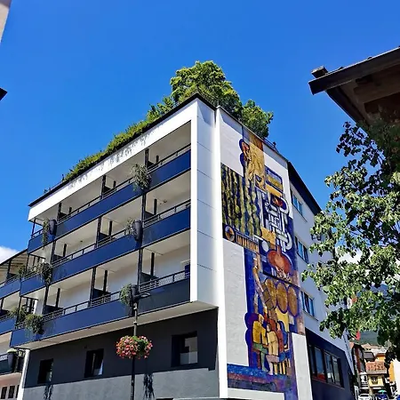 酒店 Stadthotel Eggerbraeu 3*