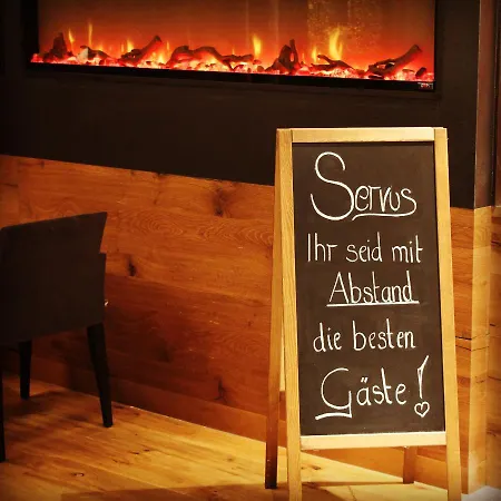 Stadthotel Eggerbraeu