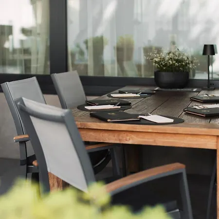 Stadthotel Eggerbraeu 3* אימסט