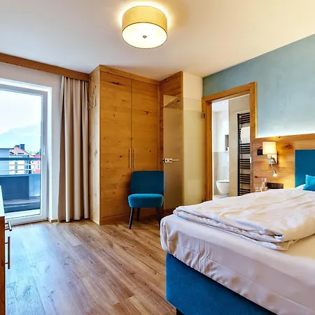 Stadthotel Eggerbraeu Hotel 3*