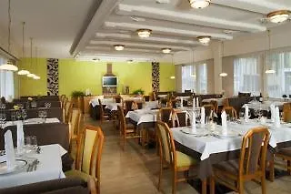 Stadthotel Eggerbraeu 酒店 3*