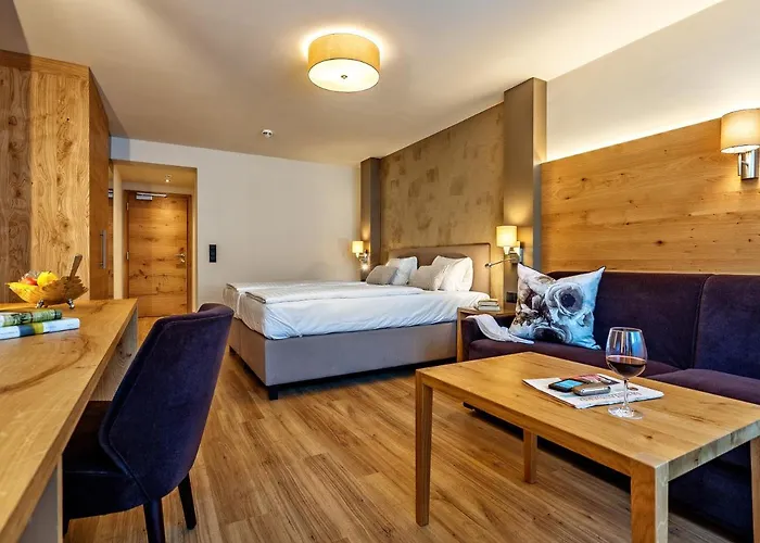 Hotell Stadthotel Eggerbraeu