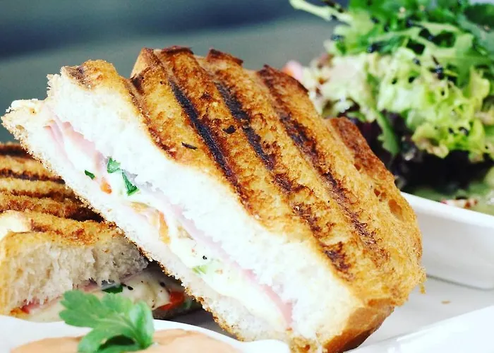 Hotel Stadthotel Eggerbraeu 3*