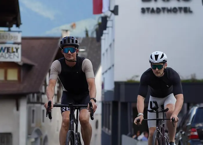 Stadthotel Eggerbraeu Hotell