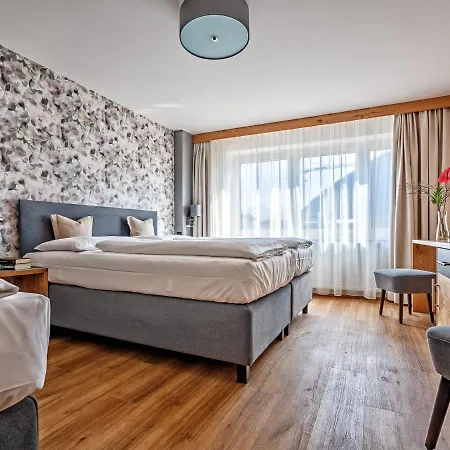 Stadthotel Eggerbraeu Imst