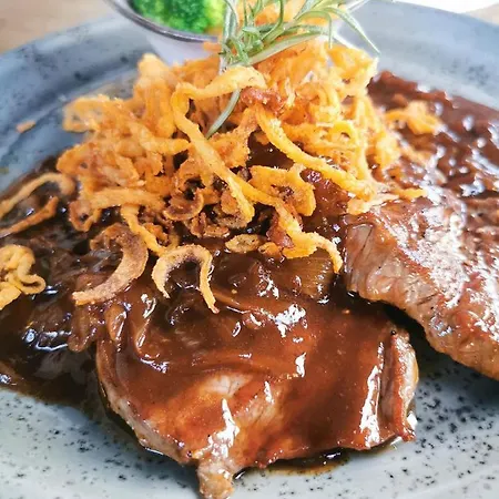 Stadthotel Eggerbraeu Hotel Imst