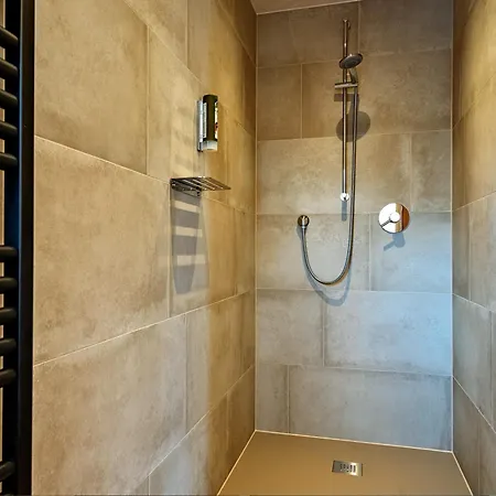 Stadthotel Eggerbraeu Ξενοδοχείο