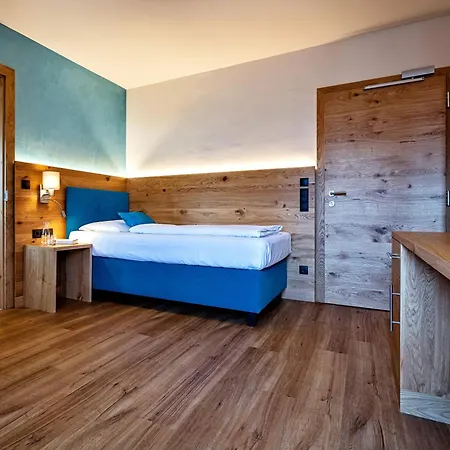 Stadthotel Eggerbraeu Ξενοδοχείο Imst