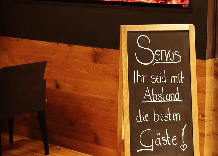 Stadthotel Eggerbraeu