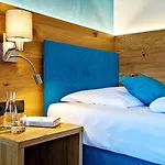 호텔 Stadthotel Eggerbraeu 임스트