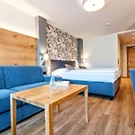 Stadthotel Eggerbraeu 3*