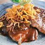 Stadthotel Eggerbraeu 호텔 임스트