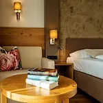 호텔 Stadthotel Eggerbraeu 임스트