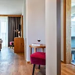Stadthotel Eggerbraeu 3*
