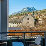 호텔 Stadthotel Eggerbraeu
