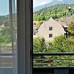 Stadthotel Eggerbraeu 호텔 임스트