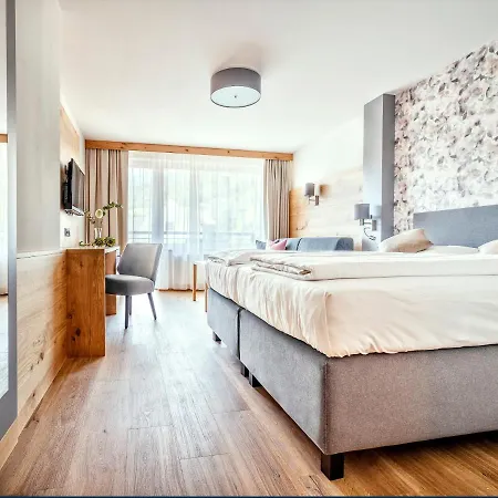 Stadthotel Eggerbräu 3* Imst