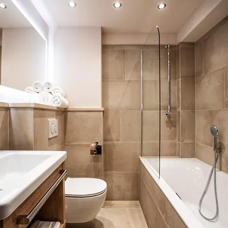 Stadthotel Eggerbraeu Hotel