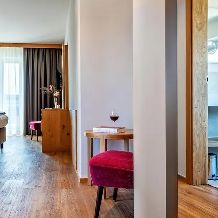 Stadthotel Eggerbräu 3*